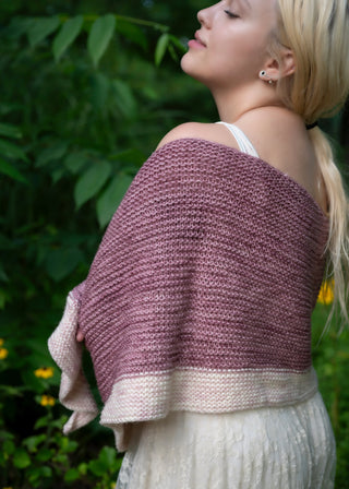 Plushy Crescent Shawl Pattern (Baah Yarn)