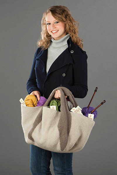 Deluxe Worsted (Universal Yarn)