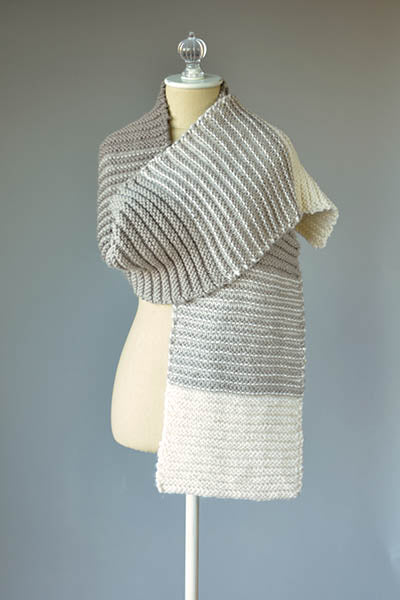 Deluxe Bulky Superwash (Universal Yarn)