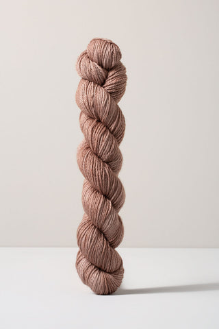 Buy br-40 16 Fingering (Urth Yarns)
