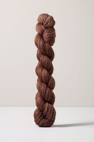 Buy br-50 16 Fingering (Urth Yarns)