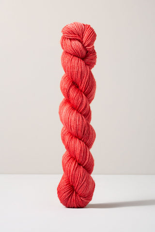 Buy r-30 16 Fingering (Urth Yarns)
