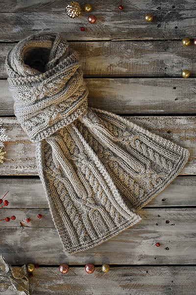 Deluxe Worsted (Universal Yarn)