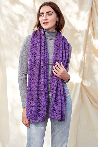 Deluxe Worsted (Universal Yarn)