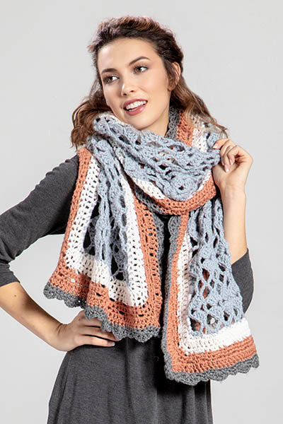Deluxe Bulky Superwash (Universal Yarn)