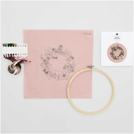 Rico Design Christmas Roses Embroidery Kit (Universal Yarn)