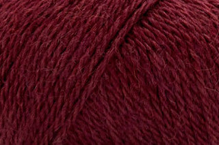 Buy cranberry-in-store Fawning (Universal Yarn)