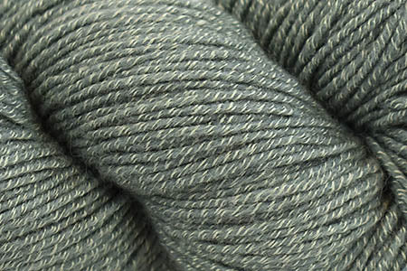 Frosted Leaves Wrap -Kit  (Universal Yarn)