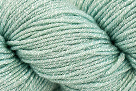 Frosted Leaves Wrap -Kit  (Universal Yarn)