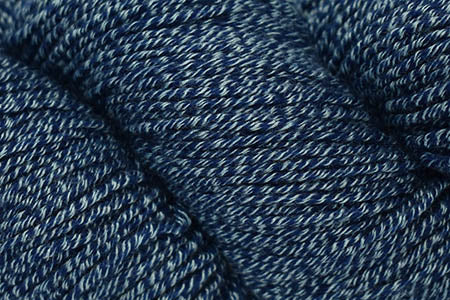 Frosted Leaves Wrap -Kit  (Universal Yarn)