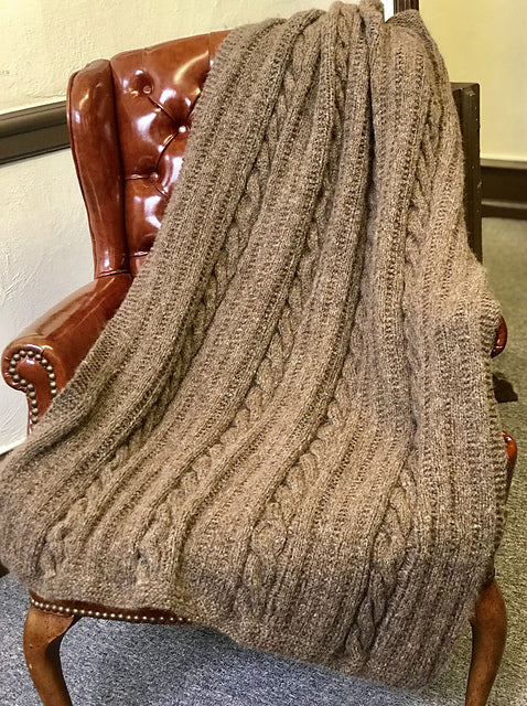 3284 Cabled Afghan (Plymouth Yarn)