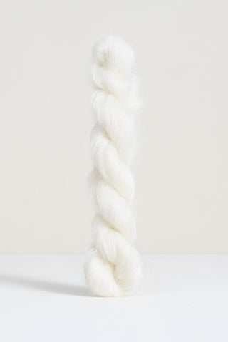 Buy cumulus Bonmoher Lace (Urth Yarns)