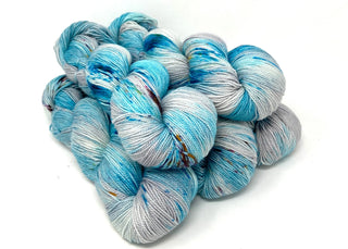 Buy bubble-bath-only-only Savannah Fingering (Baah Yarn)