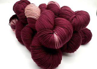 Buy cabernet-twist-online-only Assigned Pooling - La Jolla Fingering (Baah Yarn)
