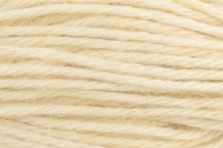 Deluxe Worsted Naturals (Universal Yarn)