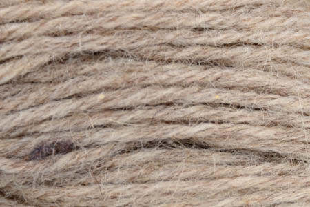 Deluxe Worsted Naturals (Universal Yarn)