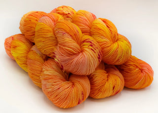 Buy georgia-peach-only-only Savannah Fingering (Baah Yarn)