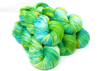 Buy getting-knotty-only-only Savannah Fingering (Baah Yarn)