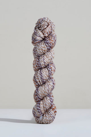 Buy spruce Spiral Grain Worsted (Urth Yarns)