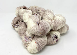 Buy toasted-neutral-only-only Savannah Fingering (Baah Yarn)