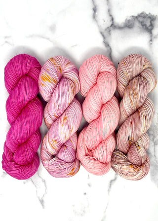 Buy kit-3-puns-and-roses Sharon Air Summer MKAL ‘22 Shawl Kit (Casapinka)
