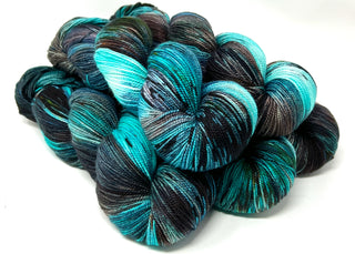 Buy skys-the-limit-online-only Shasta Worsted (Baah Yarn)