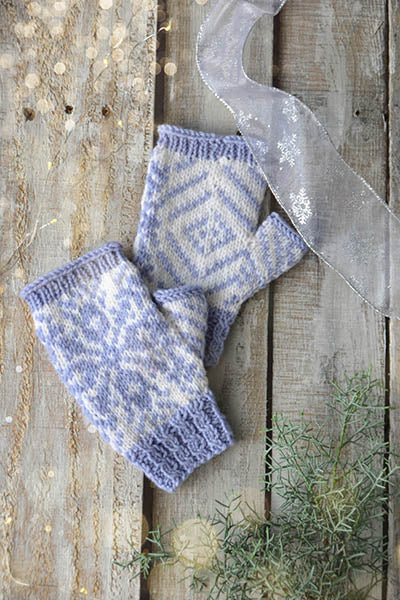 Deluxe DK Superwash (Universal Yarn)