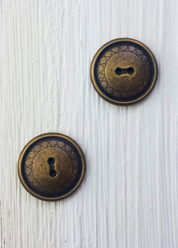 Metal round button