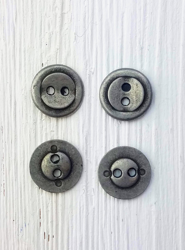 Metal round button