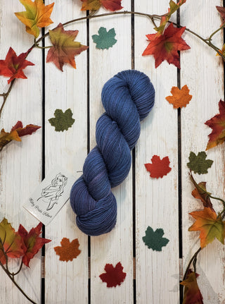 Buy i-dreamed-of-blue Highlander Fingering (Kitty Pride Fibers) Ready to Ship