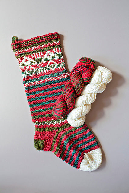 Holiday Stocking Knitting Kit (Urth Yarns)