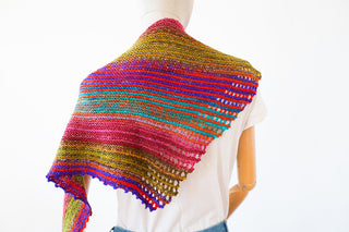 Anica Shawl Kit (Urth Yarns) Online Only