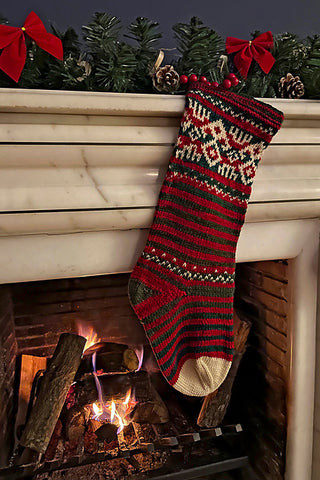Holiday Stocking Knitting Kit (Urth Yarns)