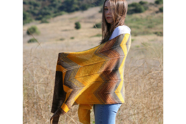 Uneek Fingering Patterns (Urth Yarns) Page 1