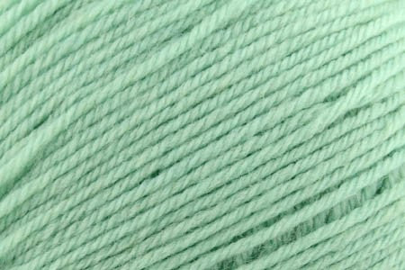 Deluxe Worsted Superwash (Universal Yarn)