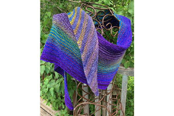 Uneek Fingering Patterns (Urth Yarns) Page 1