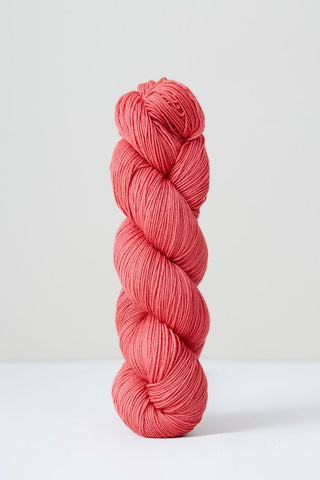 Buy cranberry Harvest Fingering (Urth Yarns)