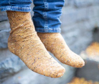 Nomadic Knits Issue Eleven : Head Over Heels