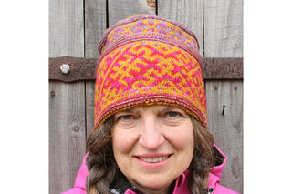 Uneek Fingering Patterns (Urth Yarns) Page 1