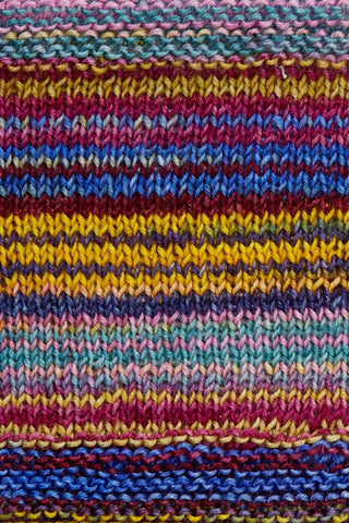 Buy 3026 Uneek Fingering (Urth Yarns)