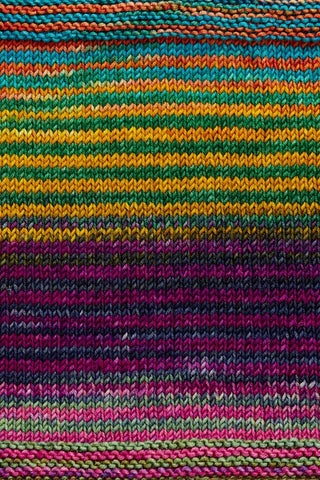 Buy uneek-dk-6010 Uneek DK (Urth Yarns)
