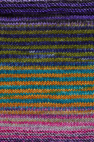 Buy uneek-dk-6022 Uneek DK (Urth Yarns)