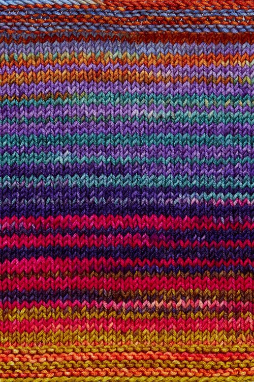 Ikat Throw Kit (Urth Yarns) Online Only