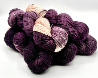 Buy deep-lavender-twist-online-only Assigned Pooling - La Jolla Fingering (Baah Yarn)