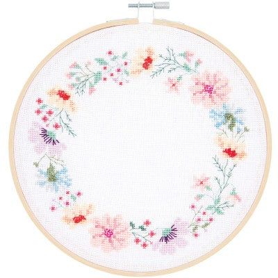 Flower Wreath Cross Stitch Kit (Universal Yarn)