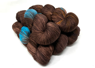 Buy i-like-dreaming-shadow-online-only Assigned Pooling - La Jolla Fingering (Baah Yarn)