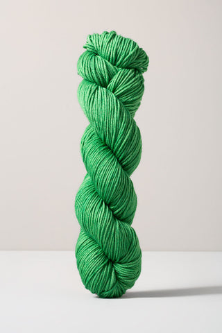 Buy g-70 16 Worsted (Urth Yarns)