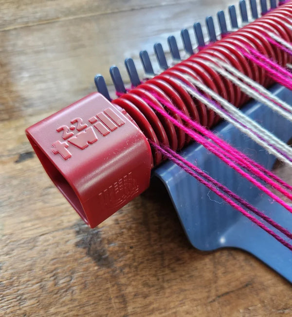 The boomloom TWILL pattern bar