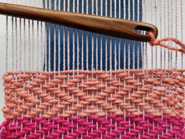 The boomloom DIAMOND pattern bar