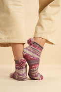 Saunter - Fingering Weight (Universal Yarn)